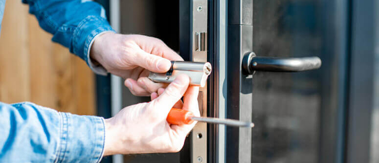 Commercial Locksmith West Rancho Dominguez
